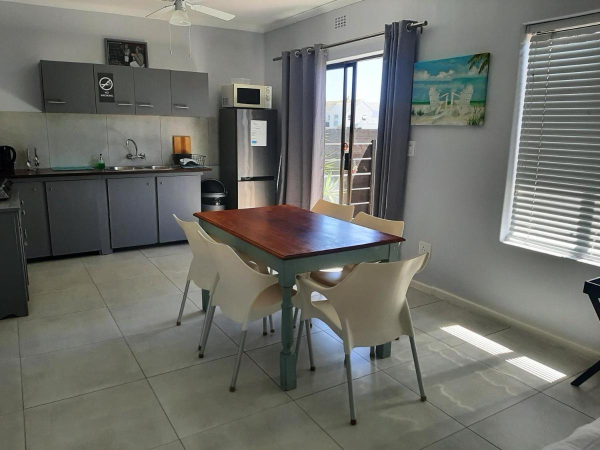 Croeso Guest House Langebaan Eksteriør bilde