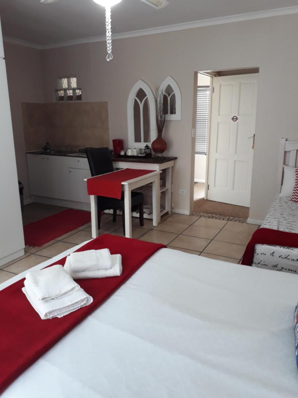 Croeso Guest House Langebaan Eksteriør bilde