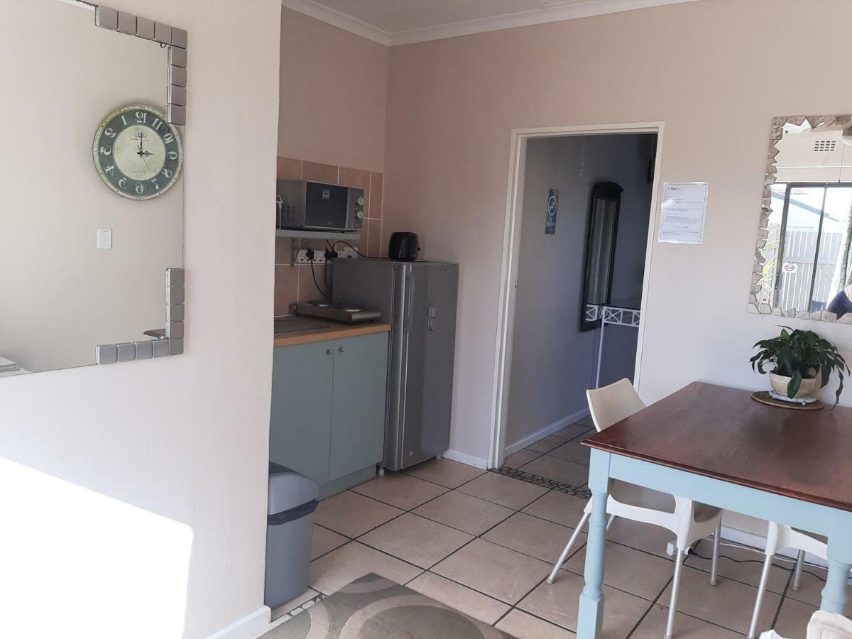 Croeso Guest House Langebaan Eksteriør bilde